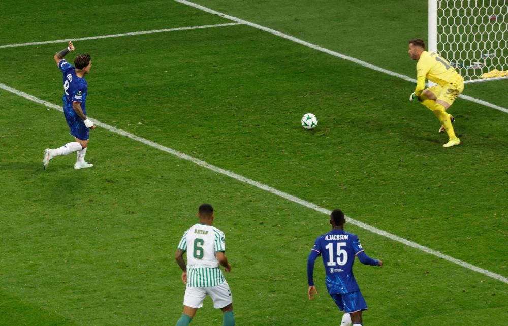 米体预测罗马vs那不勒斯首发：迪巴拉pk霍伊伦，苏莱在列